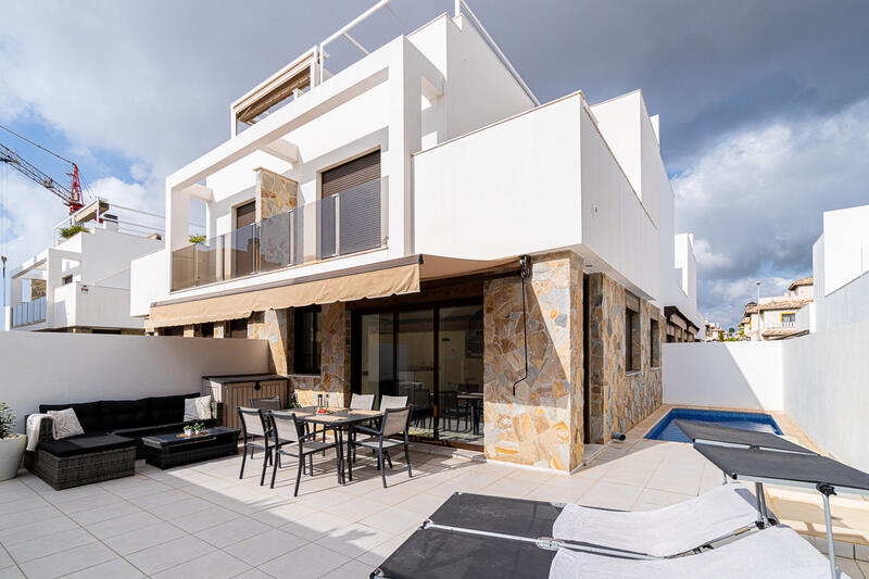 Duplex à vendre dans Lomas De Cabo Roig, Alicante