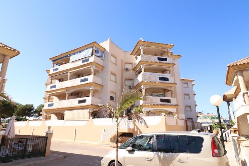 Lägenhet till salu i La Zenia, Alicante
