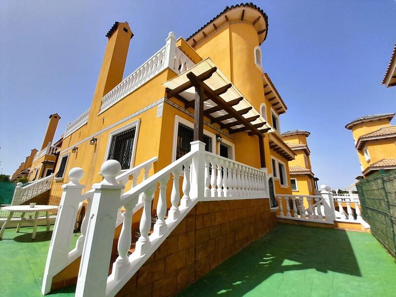 Villa Te koop in Ciudad Quesada, Alicante