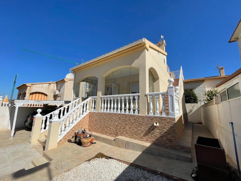 Villa for sale in Los Altos, Alicante