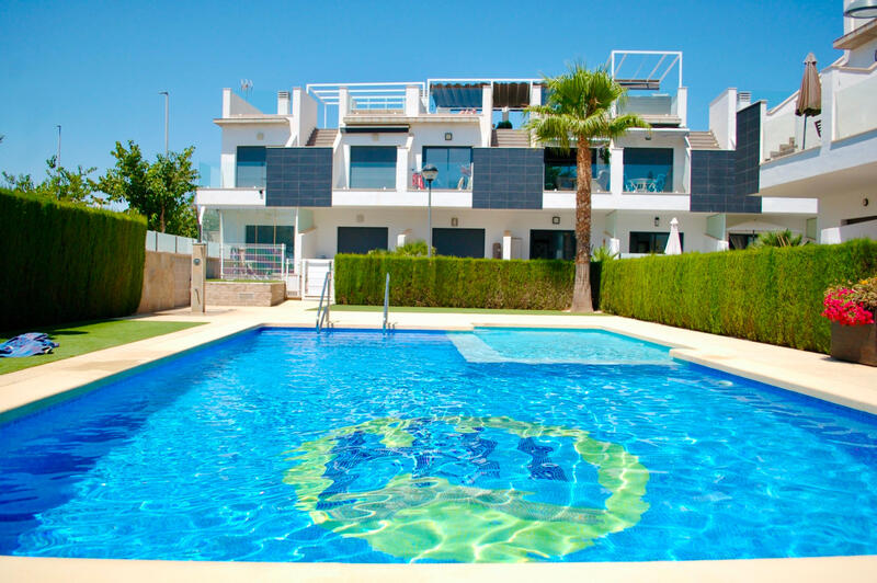 Appartement Te koop in Pilar de la Horadada, Alicante