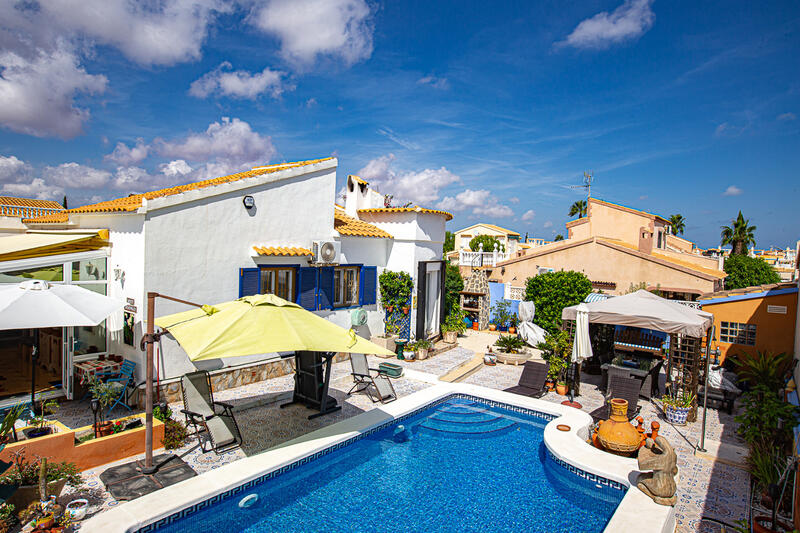 Villa for sale in La Florida, Alicante