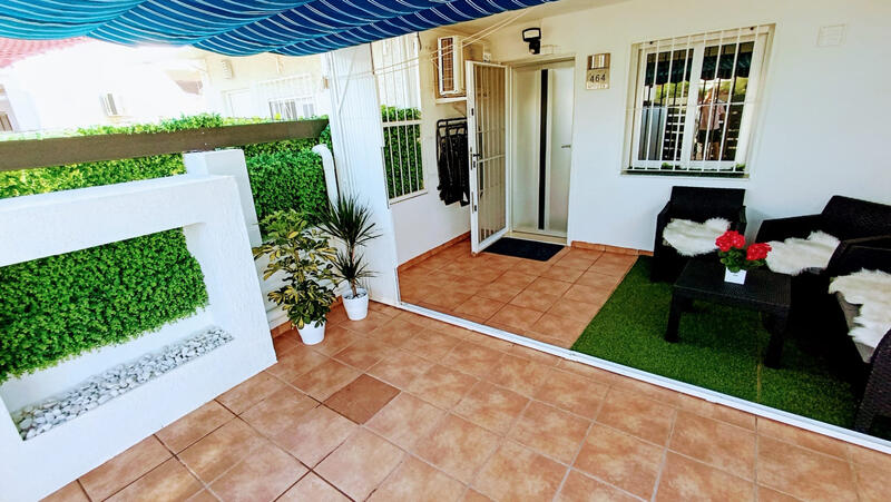 1 Cuarto Villa en venta