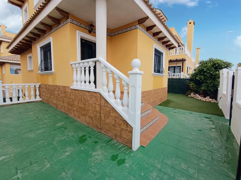 3 Cuarto Villa en venta