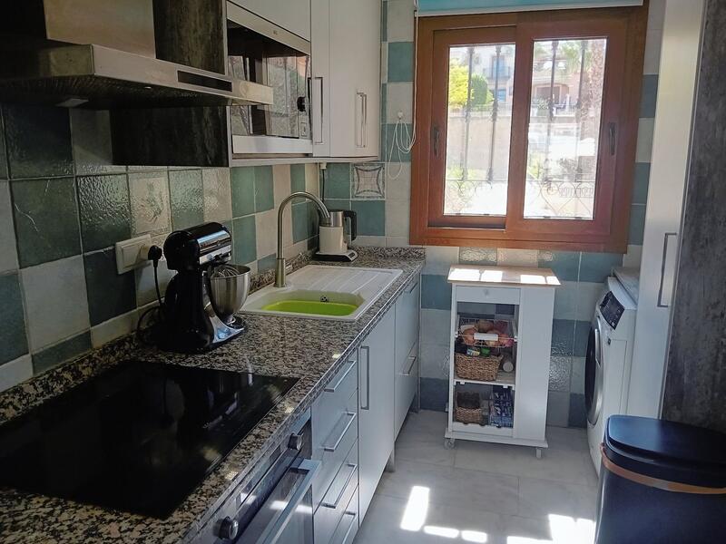 2 Cuarto Adosado en venta