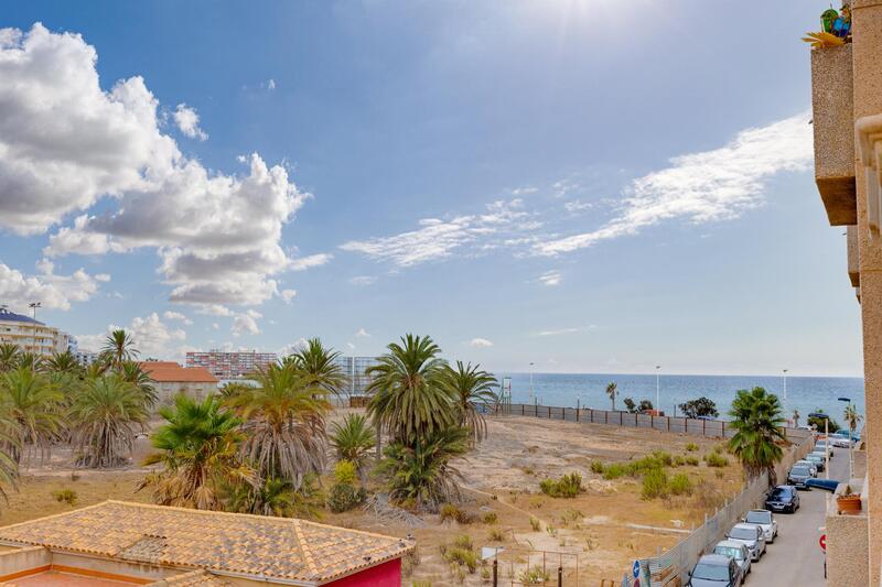 Appartement zu verkaufen in Torrevieja, Alicante