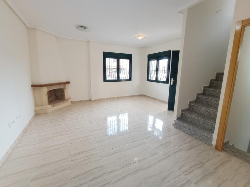 2 Cuarto Villa en venta