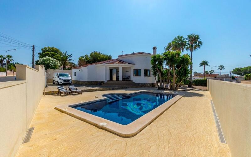 Villa for sale in Ciudad Quesada, Alicante