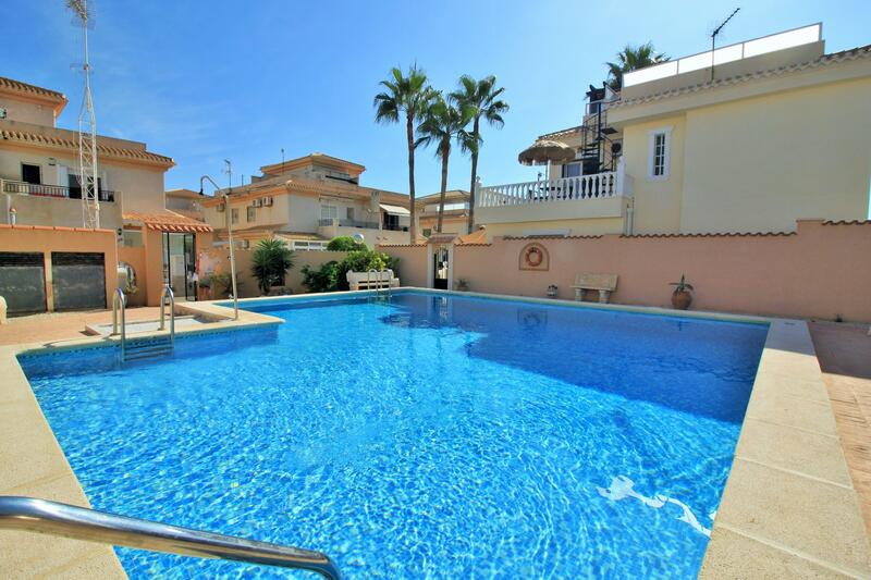 Townhouse for sale in Playa Flamenca, Alicante