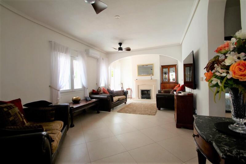 3 Cuarto Villa en venta