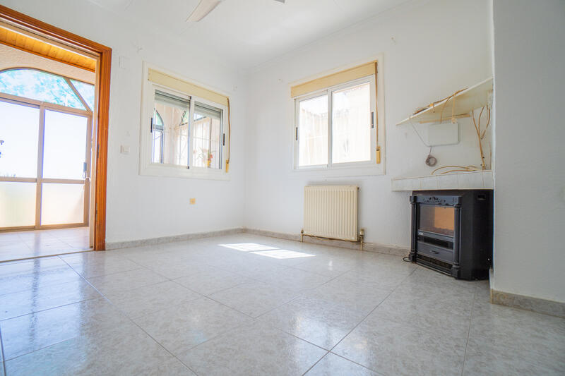 2 Cuarto Villa en venta