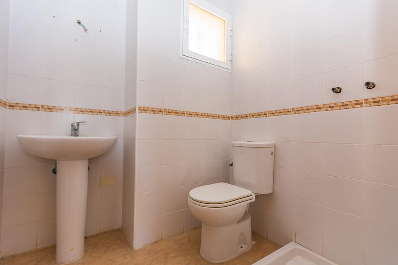 2 Cuarto Villa en venta