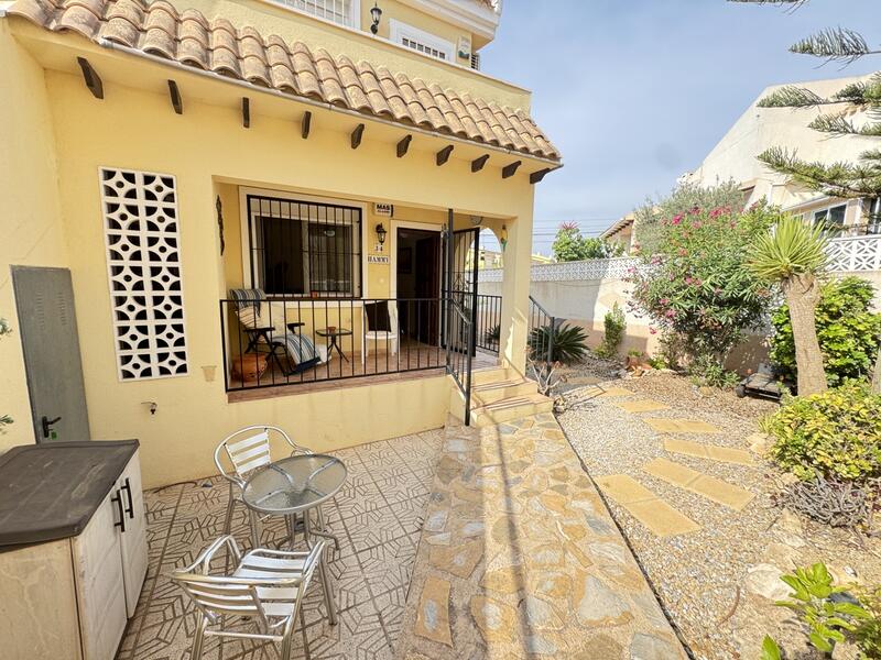 Appartement Te koop in Villamartin, Alicante