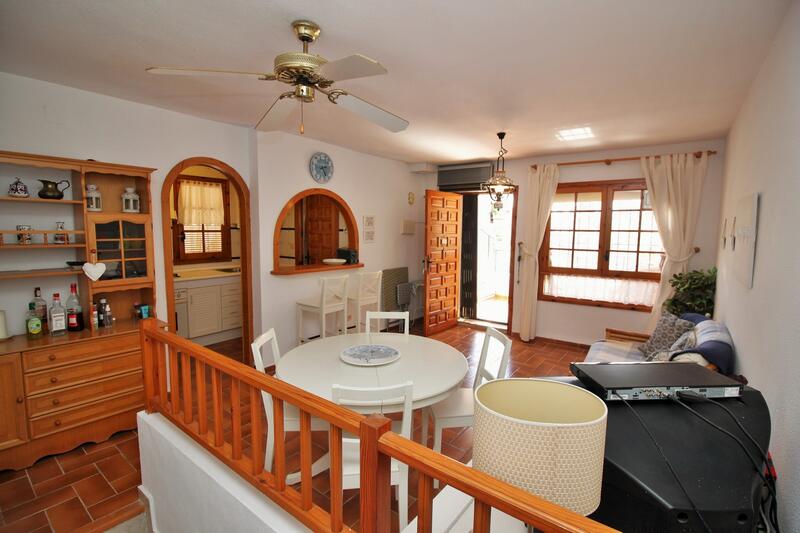 3 bedroom Townhouse for sale