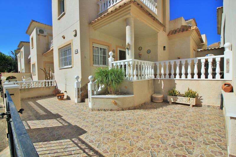 2 bedroom Villa for sale