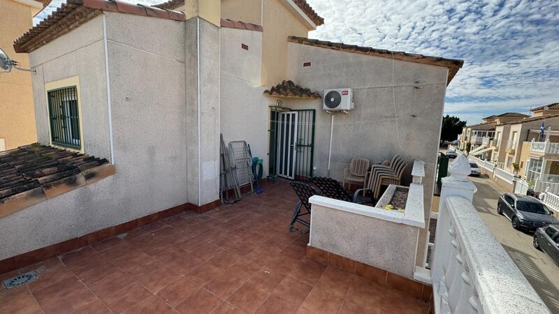 3 Cuarto Villa en venta