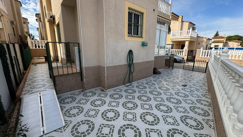 3 Cuarto Villa en venta