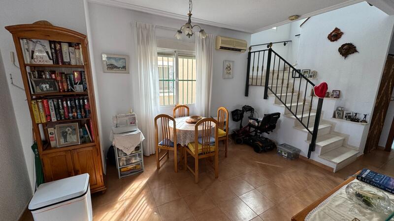 3 Cuarto Villa en venta