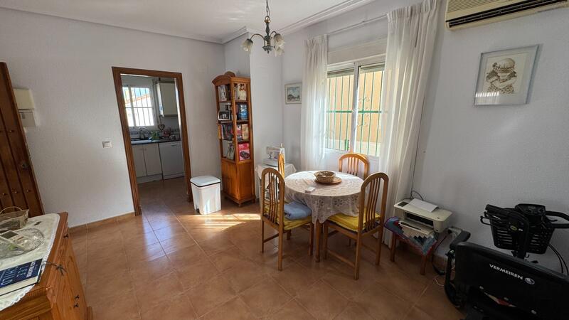 3 Cuarto Villa en venta