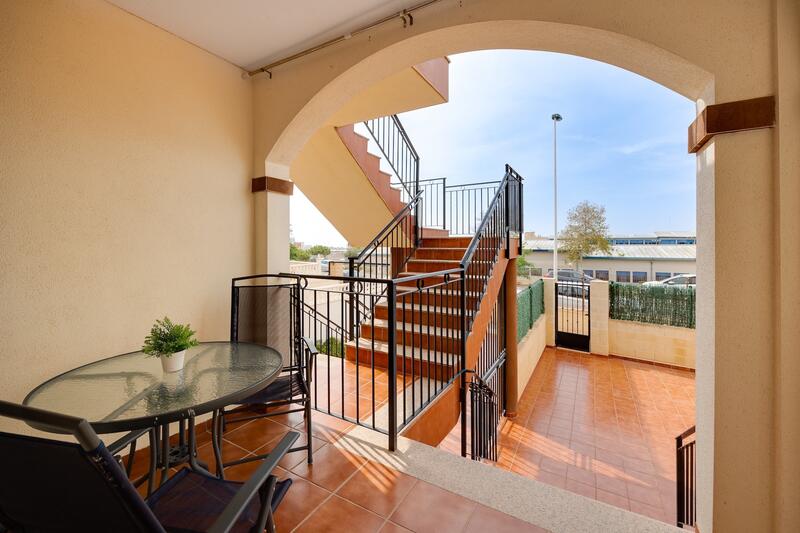 2 Cuarto Villa en venta