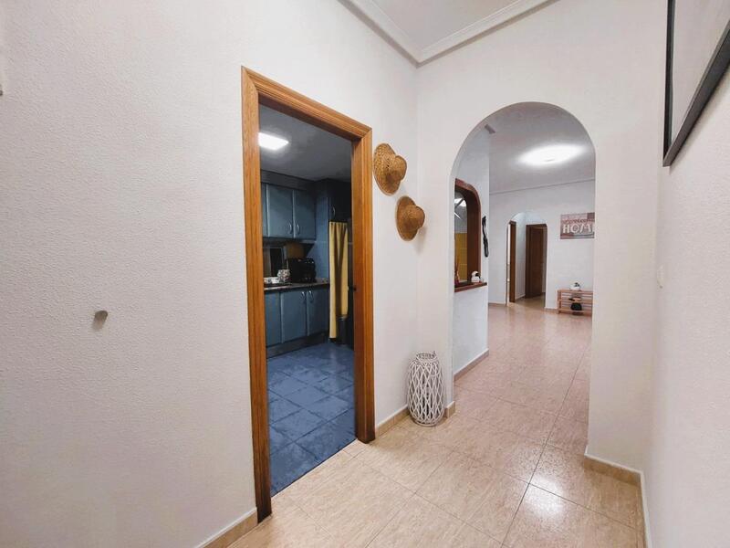 2 slaapkamer Appartement Te koop