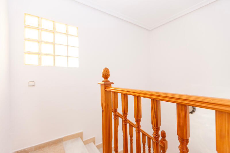 4 Cuarto Villa en venta