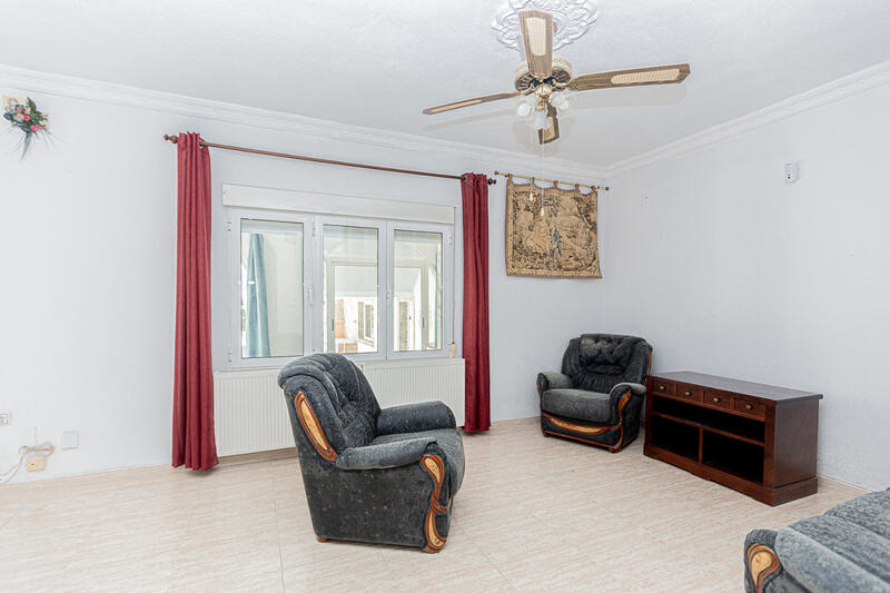 3 bedroom Villa for sale