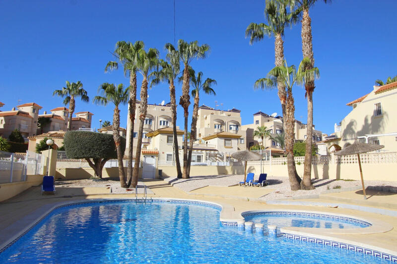 Appartement à vendre dans Villamartin, Alicante