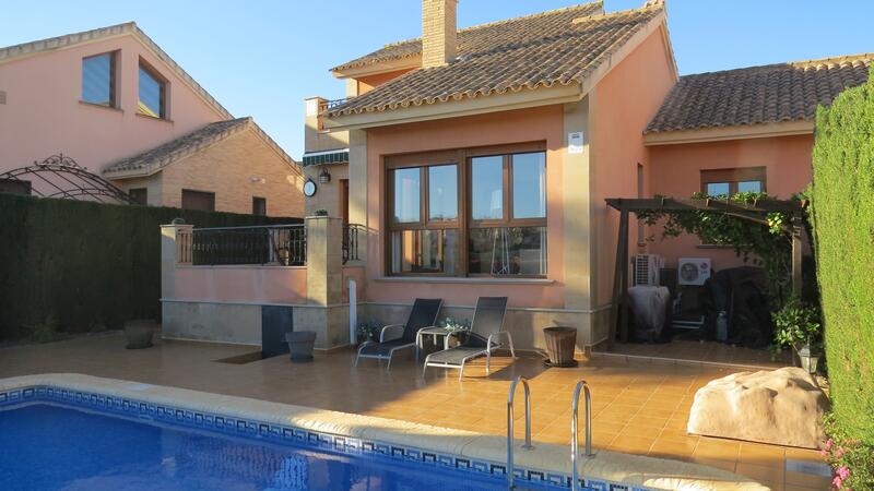 4 bedroom Villa for sale