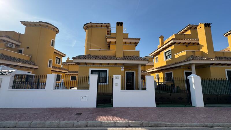 Villa en venta en Ciudad Quesada, Alicante