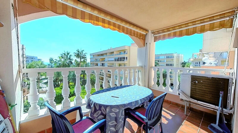 квартира продается в Torrevieja, Alicante