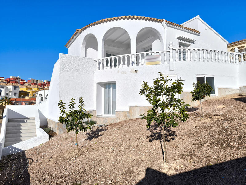 Villa zu verkaufen in Villamartin, Alicante