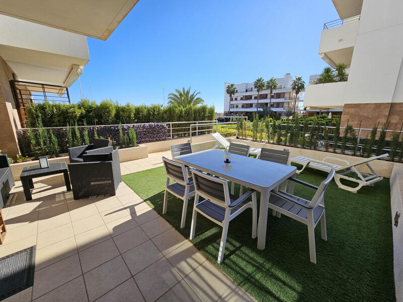 квартира продается в Lomas De Cabo Roig, Alicante