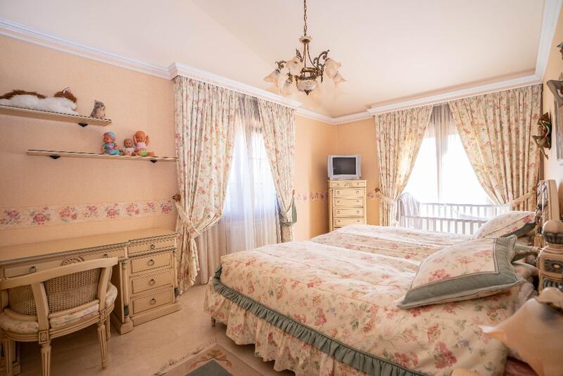 7 chambre Villa à vendre