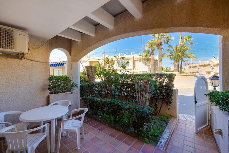 Townhouse for sale in Torrevieja, Alicante