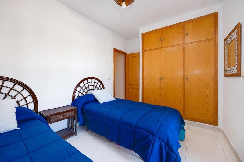 2 Cuarto Adosado en venta