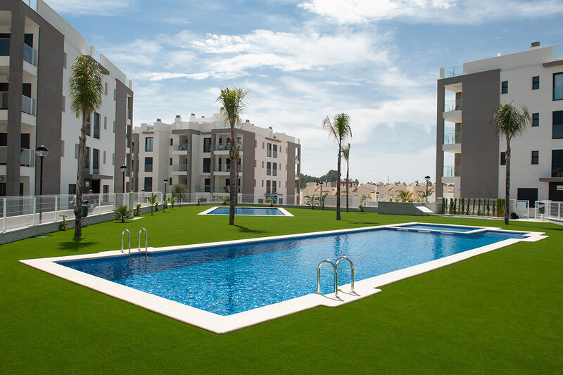 Appartement Te koop in Villamartin, Alicante