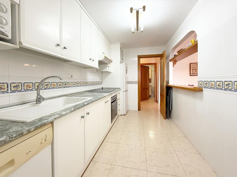 3 bedroom Apartment for sale