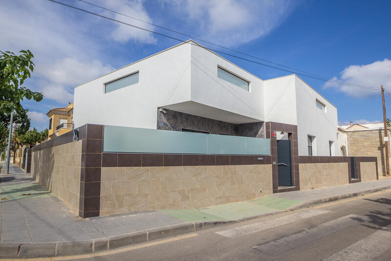 Villa à vendre dans Torre de la Horadada, Alicante