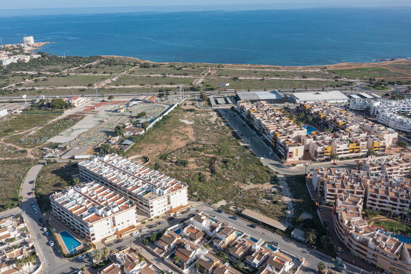 Leilighet til salgs i Playa Flamenca, Alicante