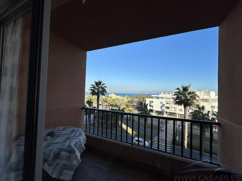 Appartement voor lange termijn huur in Roquetas de Mar, Almería