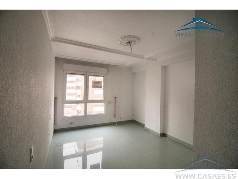 5 bedroom Apartment for sale