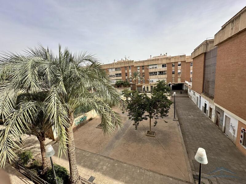 Appartement zu verkaufen in Almería, Almería