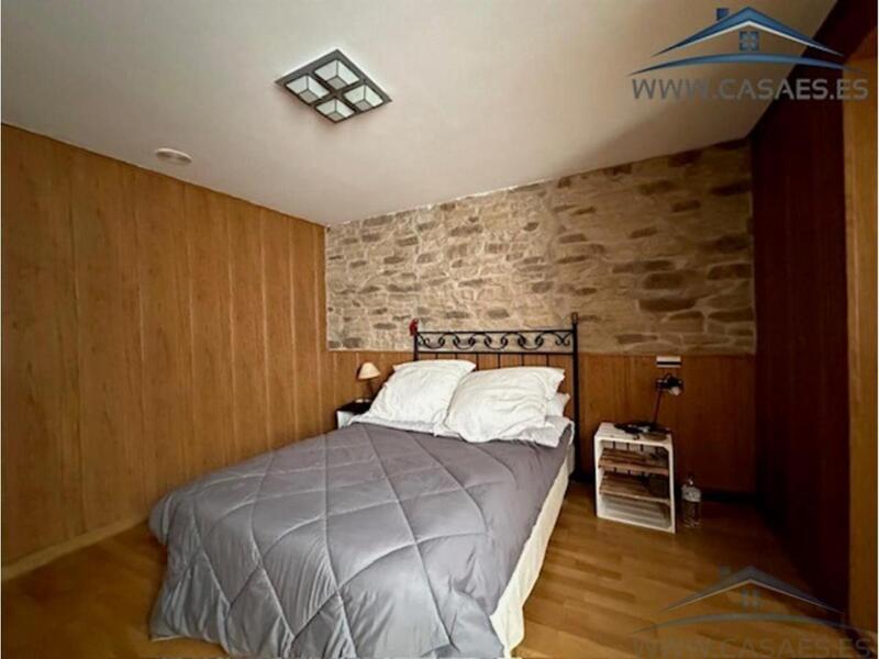 4 chambre Appartement à louer à long terme