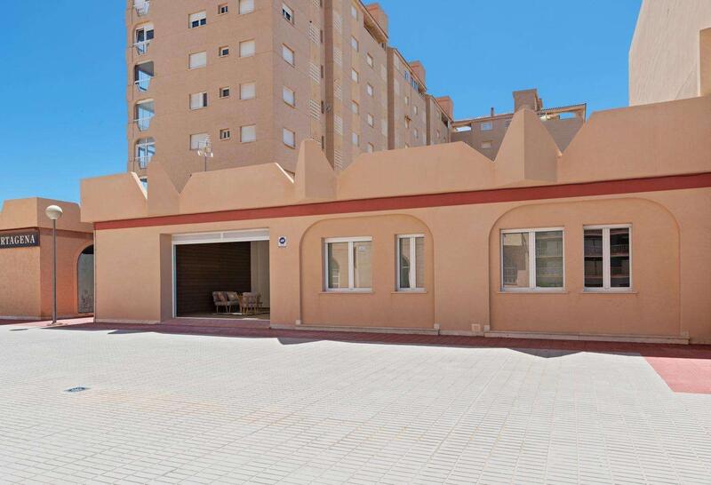 4 Cuarto Villa en venta