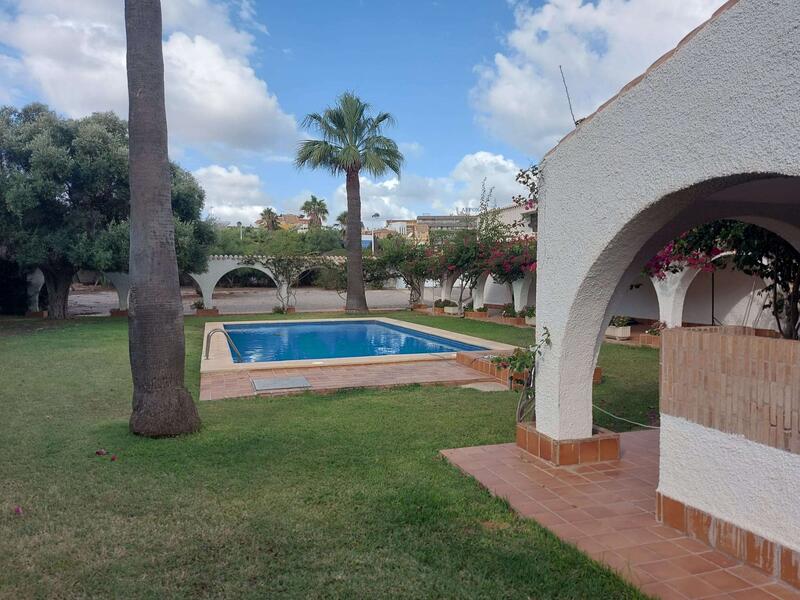 5 Cuarto Villa en venta