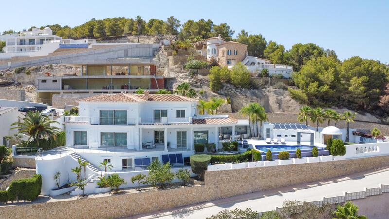 Villa til salg i Benissa, Alicante