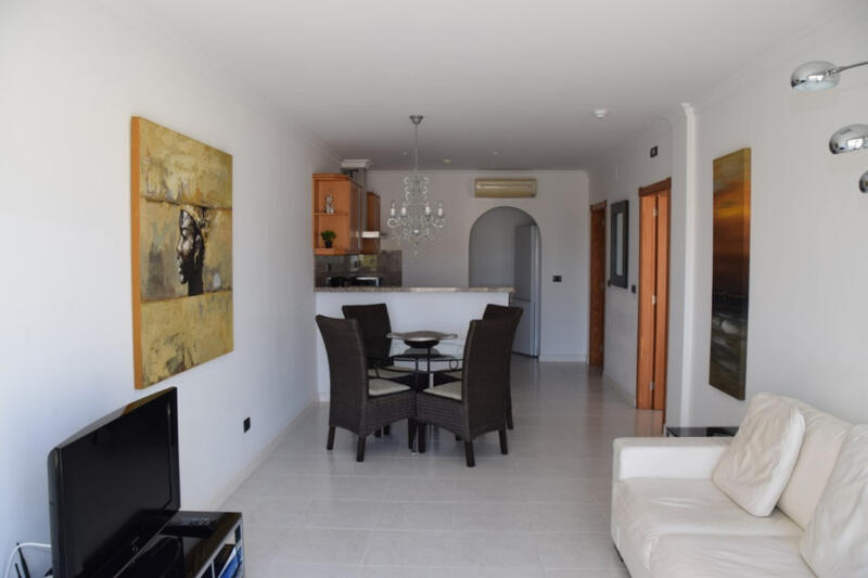 1 Cuarto Apartamento en venta