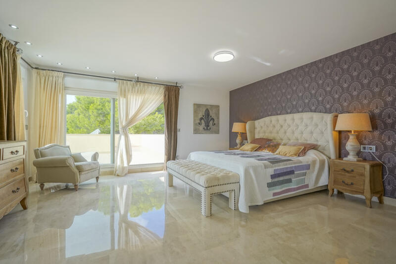 4 bedroom Villa for sale