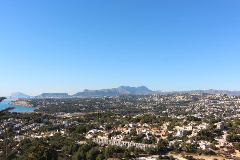 Land til salgs i Moraira, Alicante